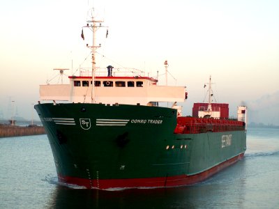 Conro Trader close-up