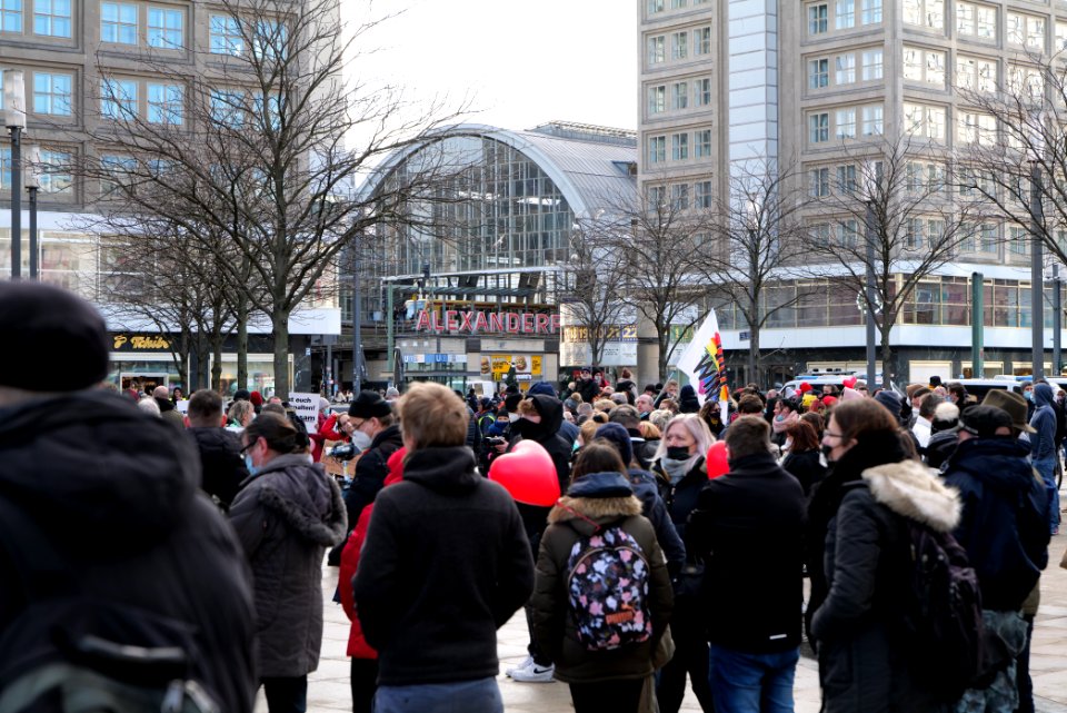 Conspiracist protest Berlin Alexanderplatz 2021-03-13 11