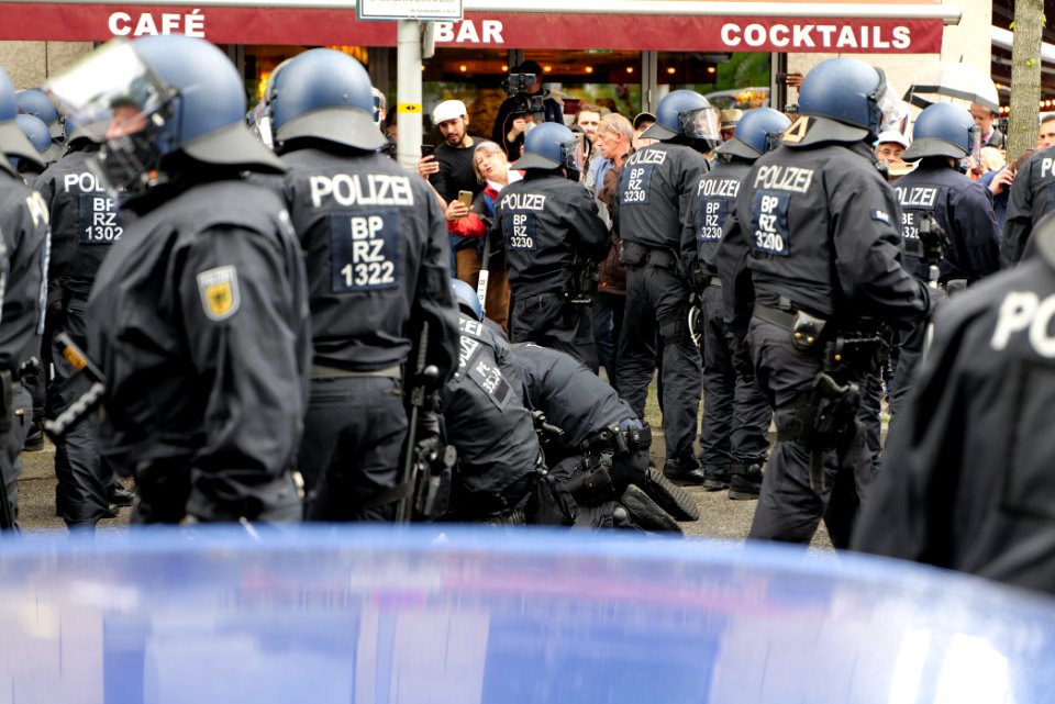Conspiracist protest Berlin 2021-05-22 91