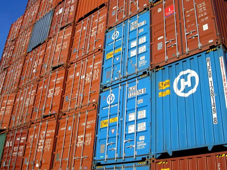 Containers at Antwerp pic1