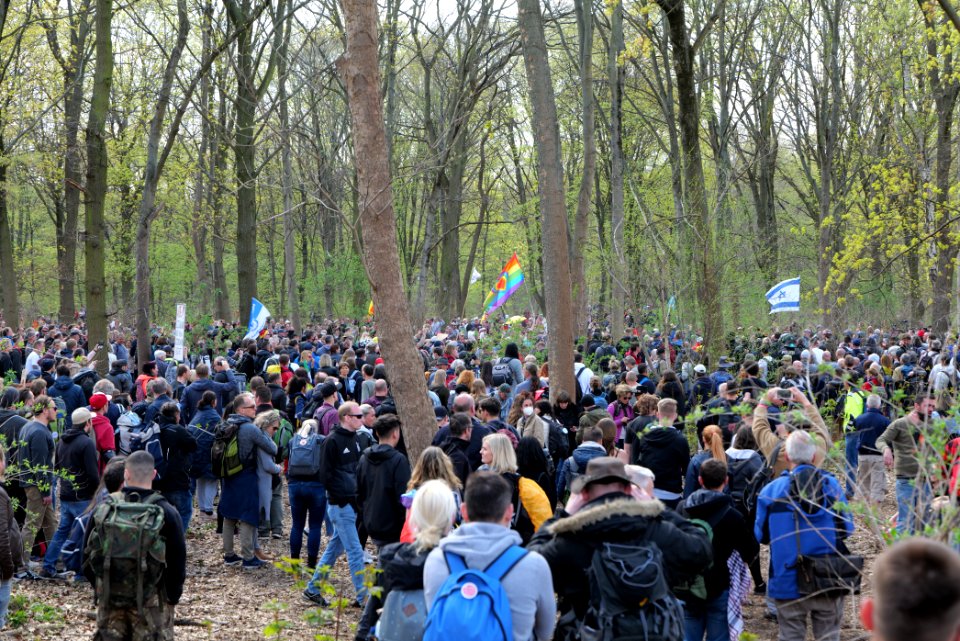 Conspiracist protest Berlin 2021-04-21 193