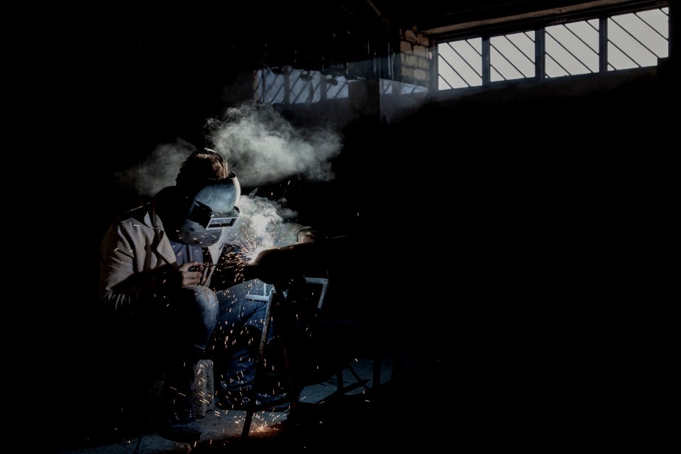 Construction workers in Iran 06