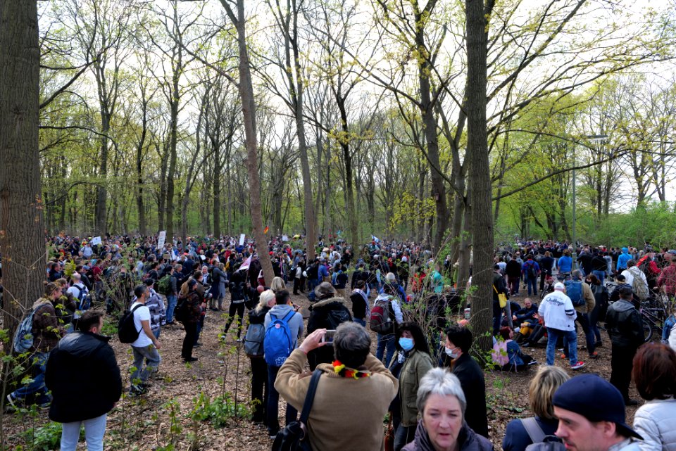 Conspiracist protest Berlin 2021-04-21 189
