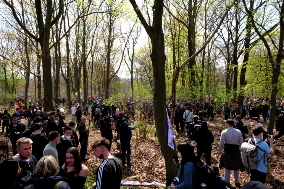 Conspiracist protest Berlin 2021-04-21 168
