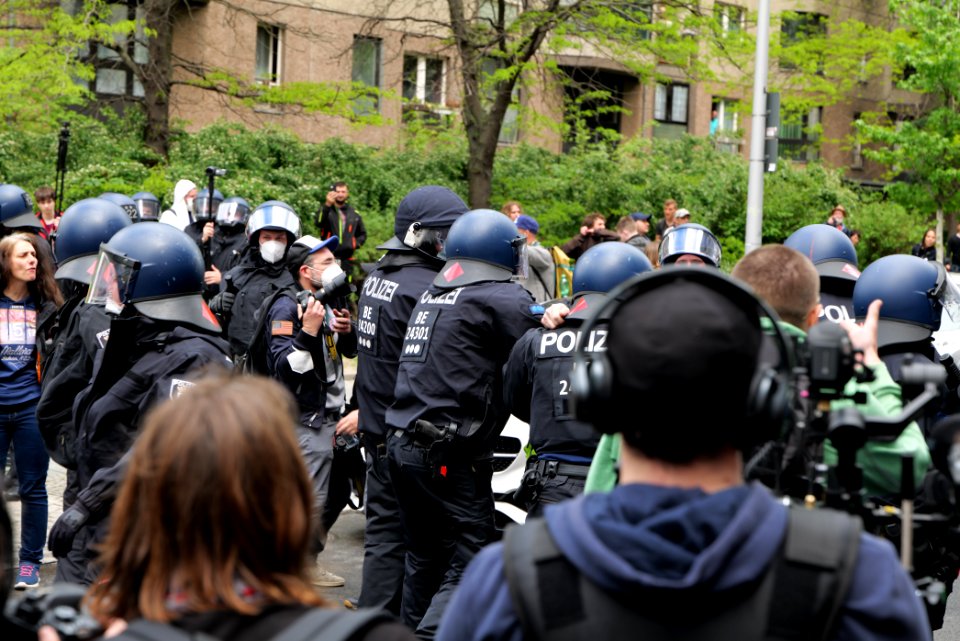 Conspiracist protest Berlin 2021-05-22 49