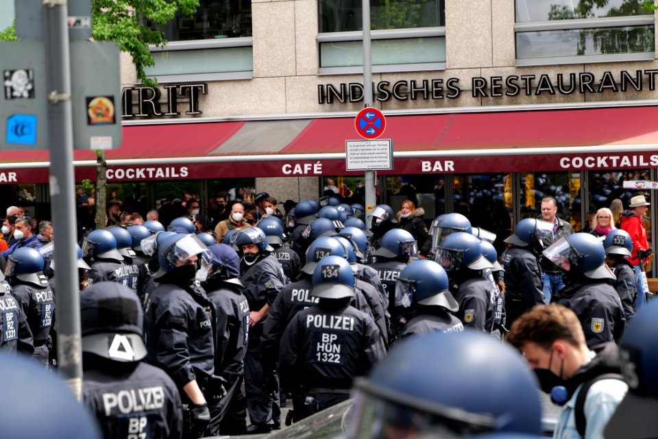 Conspiracist protest Berlin 2021-05-22 68