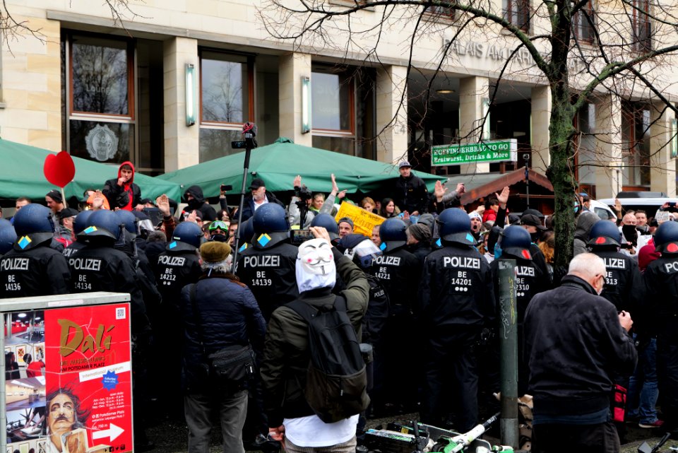 Conspiracist demonstration Berlin 2020-11-18 142