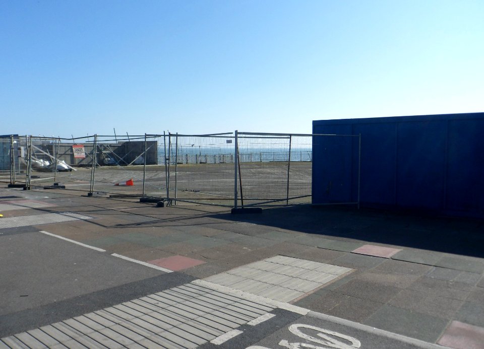 Construction Work for Brighton i360, King's Road, Brighton (March 2014) (1)