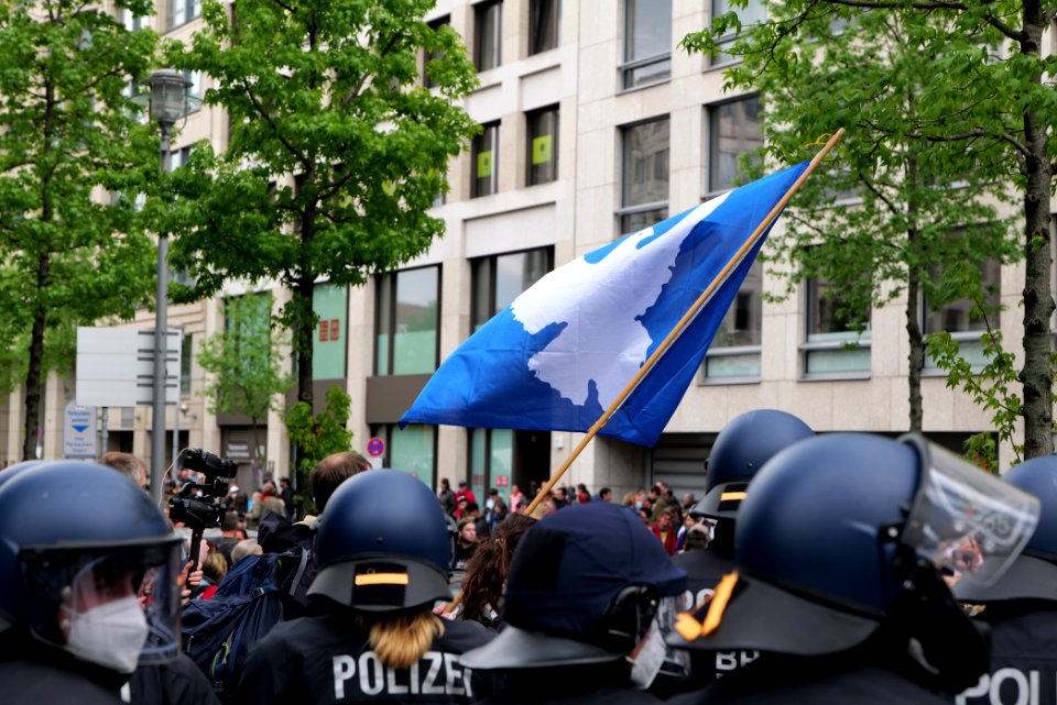 Conspiracist protest Berlin 2021-05-22 60