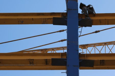 Construction workers in Iran 09