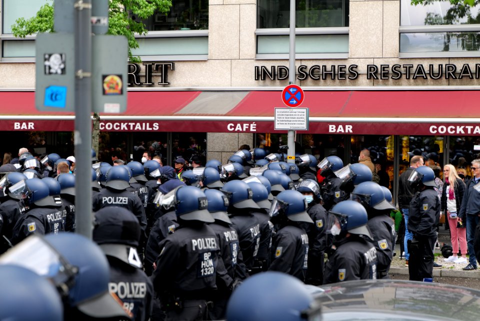 Conspiracist protest Berlin 2021-05-22 65