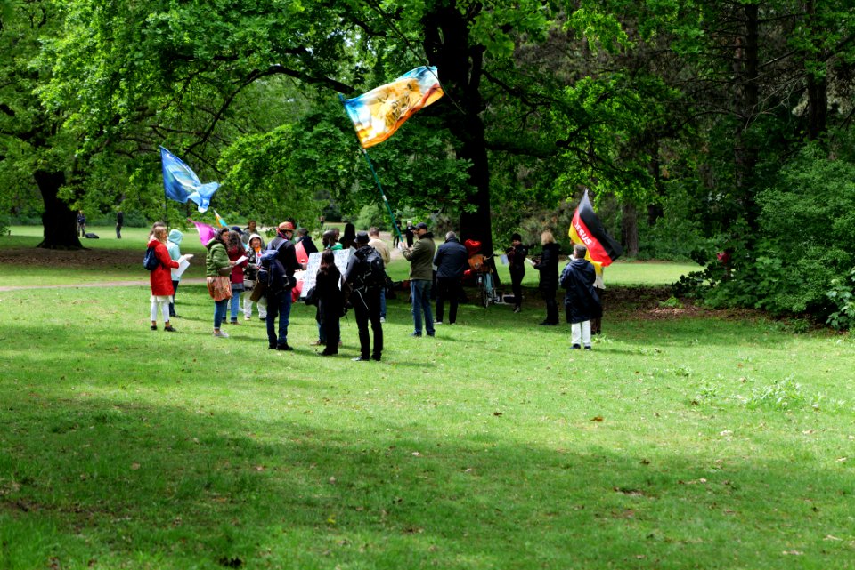 Conspiracist protest Berlin 2021-05-22 15
