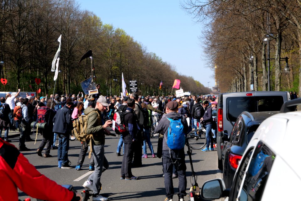 Conspiracist protest Berlin 2021-04-21 20