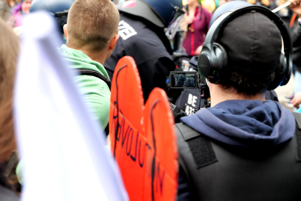 Conspiracist protest Berlin 2021-05-22 48