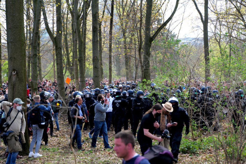 Conspiracist protest Berlin 2021-04-21 161