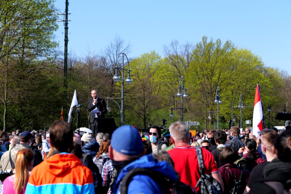 Conspiracist protest Berlin 2021-04-21 15