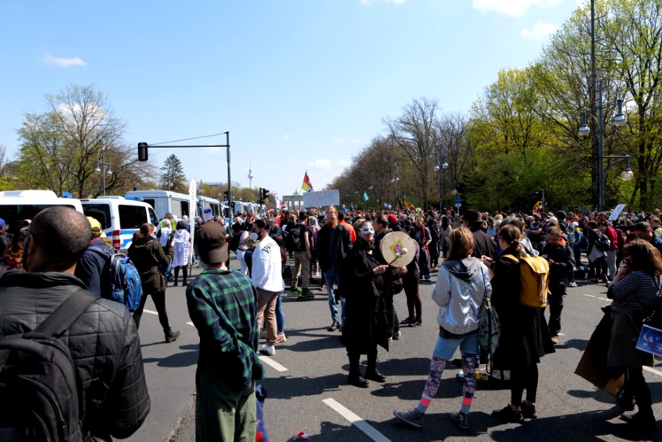 Conspiracist protest Berlin 2021-04-21 62
