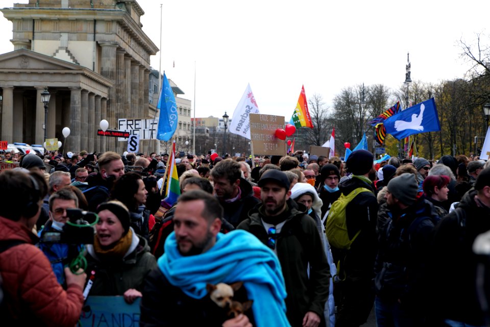 Conspiracist demonstration Berlin 2020-11-18 12