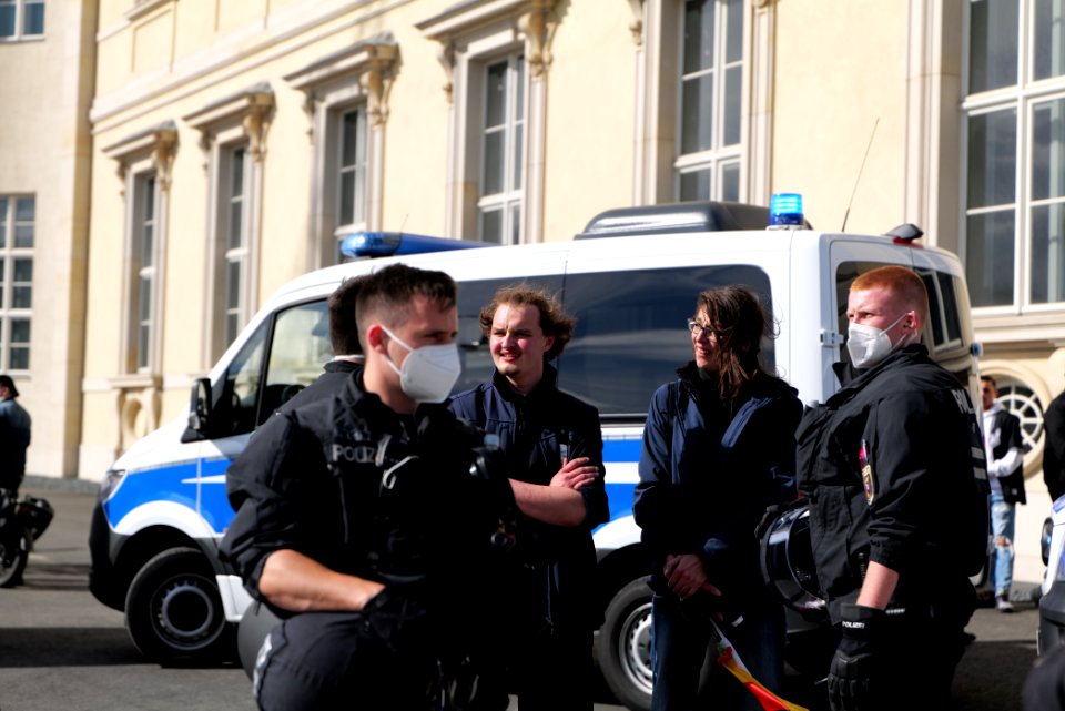 Conspiracist protest Berlin 2021-05-22 182