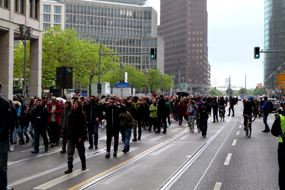 Conspiracist protest Berlin 2021-05-22 115
