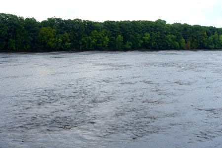 Connecticut River - Windsor Locks Canal State Park Trail - Suffield, Connecticut - DSC04337