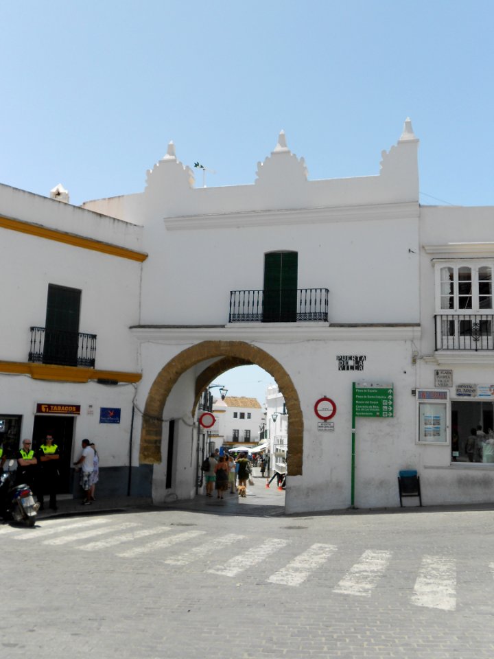 Conil, Puerte de la villa