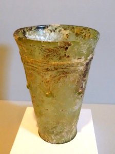 Conical glass beaker with thread decoration, Frankish, 5th-6th century AD, green glass - Krannert Art Museum, UIUC - DSC06354