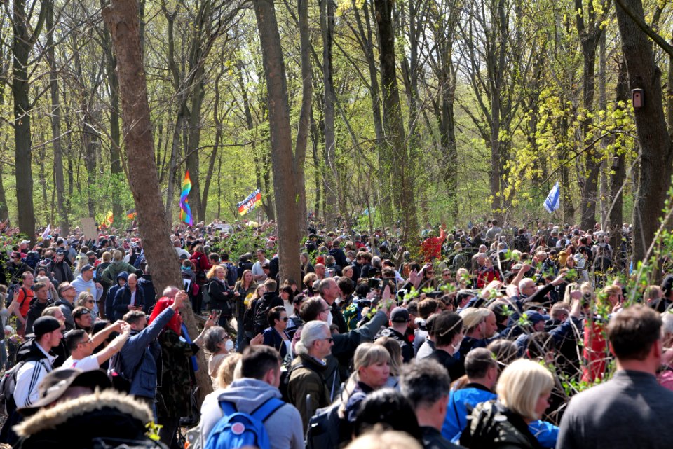 Conspiracist protest Berlin 2021-04-21 202