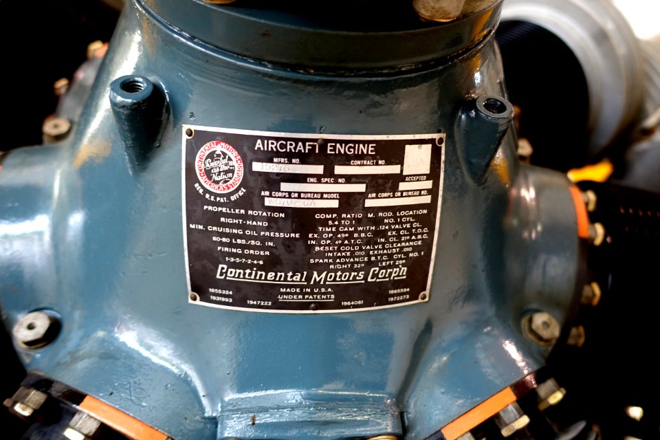 Continental R-670-5 radial engine, 220 hp - Continental Motors Corp'n Aircraft Engine - Boeing PT-17 Stearman - Collings Foundation - Massachusetts - DSC06803-001