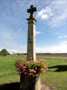 Contrisson (Meuse) croix de chemin, recto