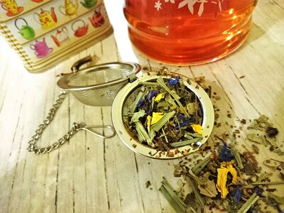 Tea caddy teefilter herbs photo