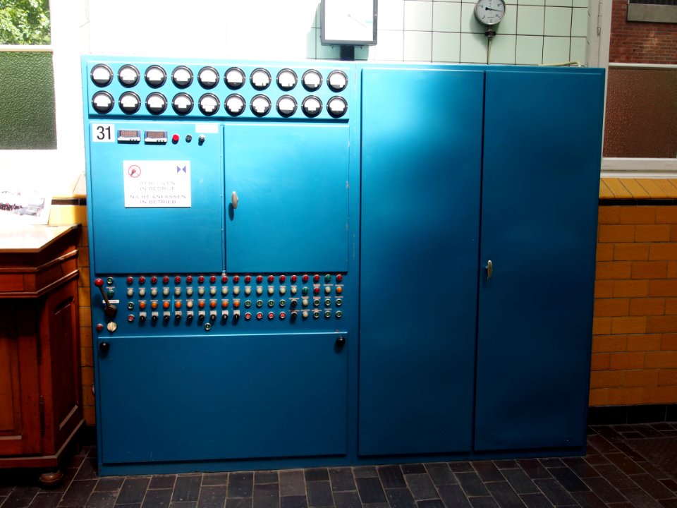 Control cabinet at the Religiueze Stoommachine Ketelhuis Steyl pic2