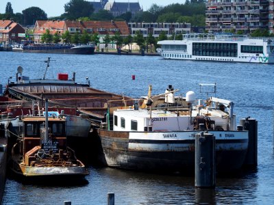 Corjos ENI 02302584 & Tamara (ship, 1961) ENI 02203791, Spaarne