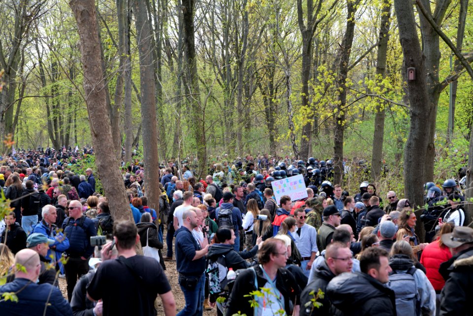 Conspiracist protest Berlin 2021-04-21 223