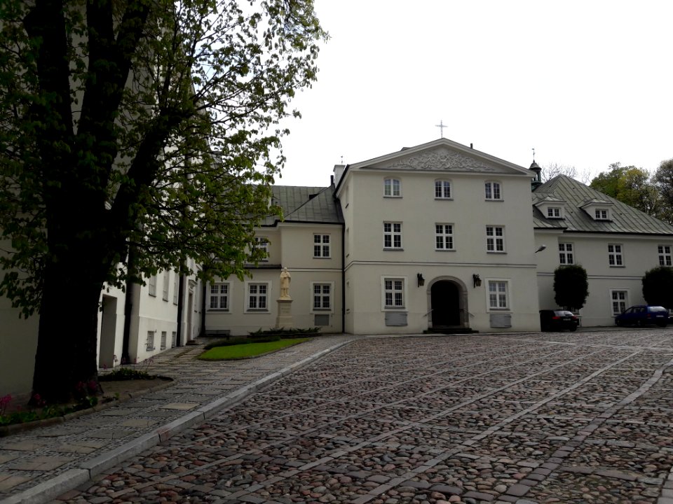 Convent of the Sisters of Charity in Warsaw 02