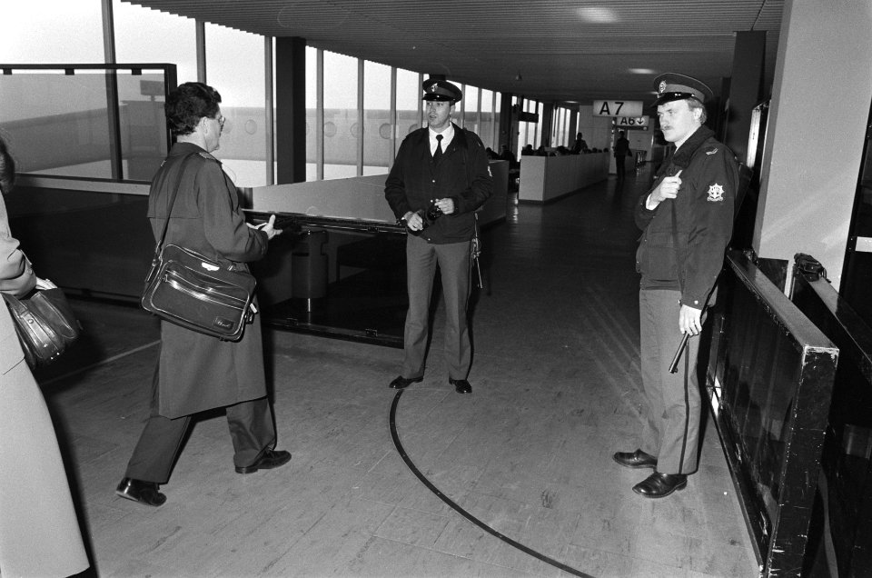 Controle door de rijkspolitie, Bestanddeelnr 933-5290