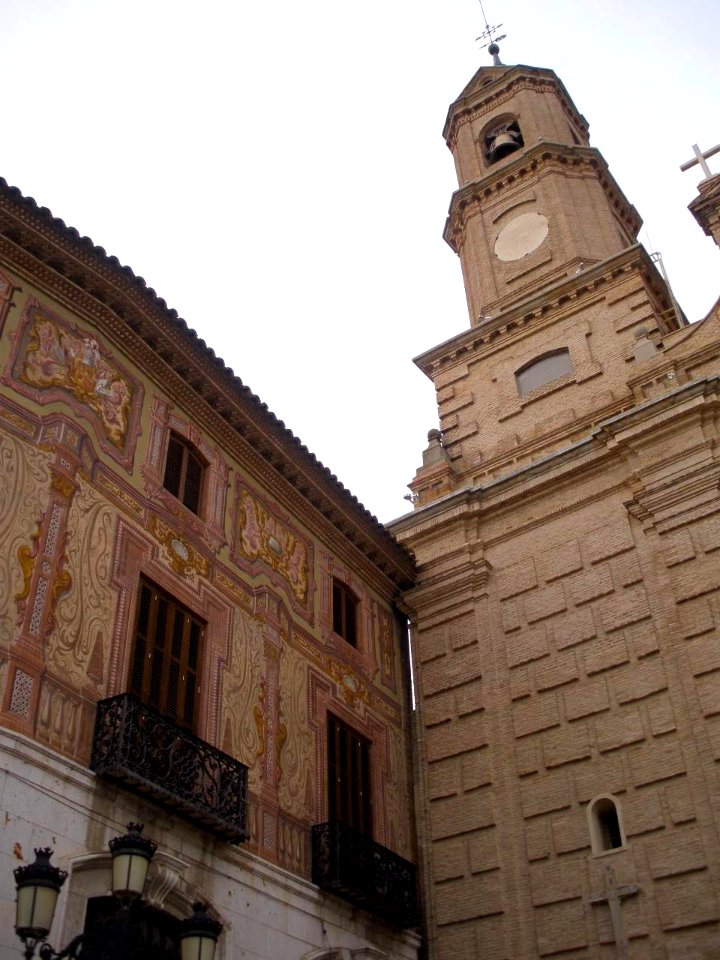 Corella - Casa Arrese e iglesia de San Miguel