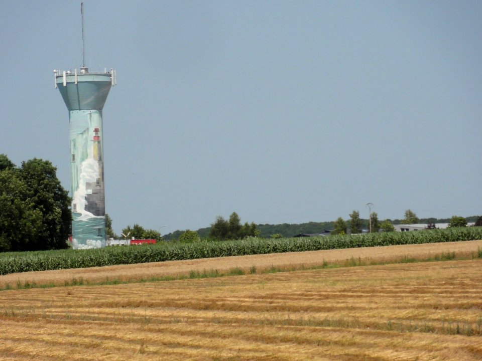 Contremoulins (Seine-Mar.) château d'eau