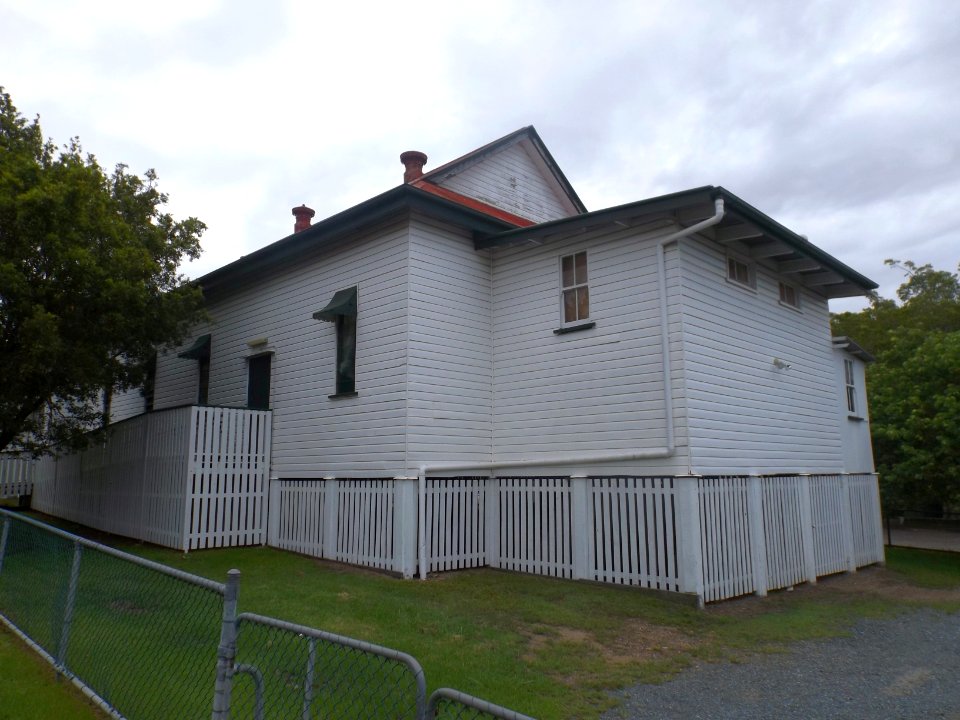 Coorparoo School of Arts and RSL Memorial Hall rear