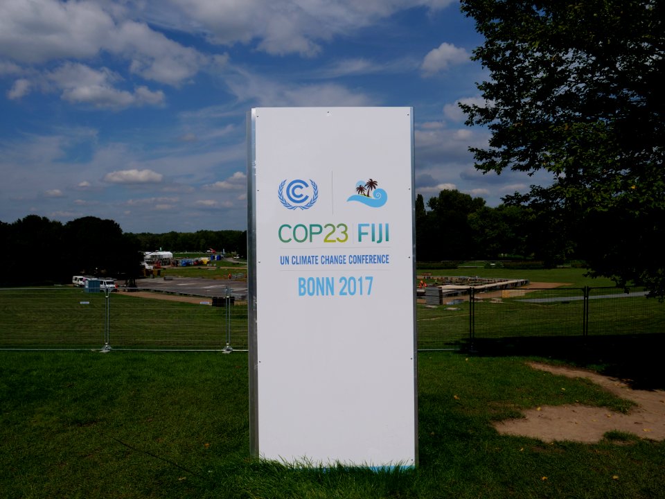 COP23 buildup at the Rheinaue 01