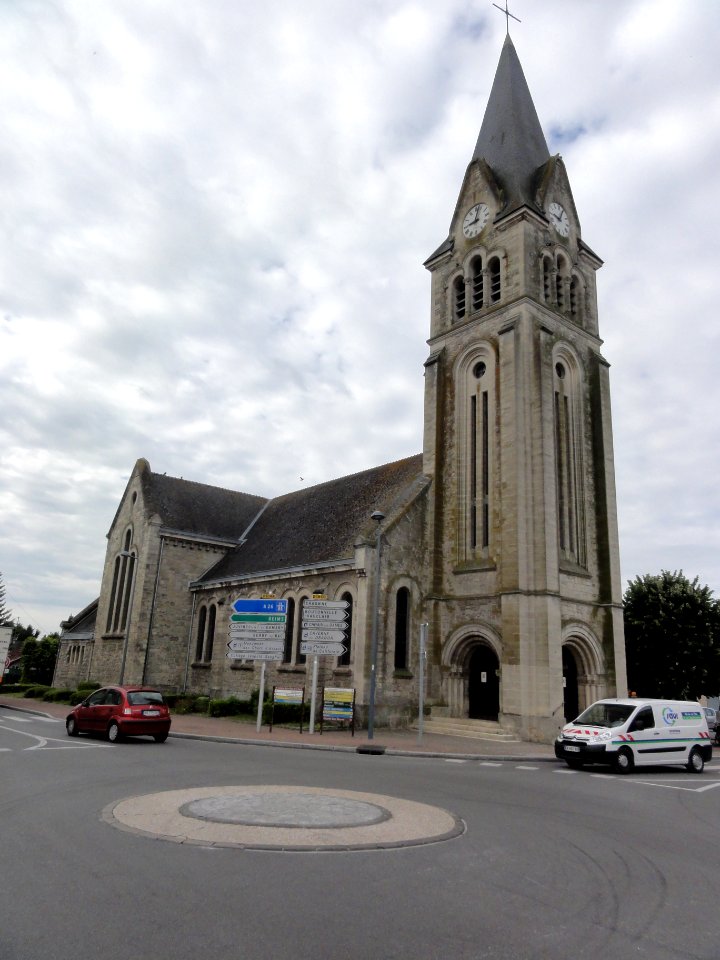 Corbeny (Aisne) église