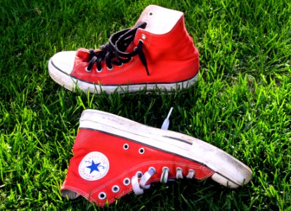 Converse red photo