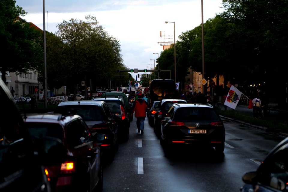 Conspiracist protest Theodor-Heuss-Platz Berlin 2021-05-21 31