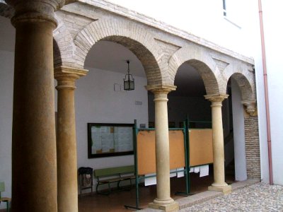 Cordoba - Palacio de los Fernández de Mesa, sede de la Escuela Superior de Arte Dramatico y Danza 2