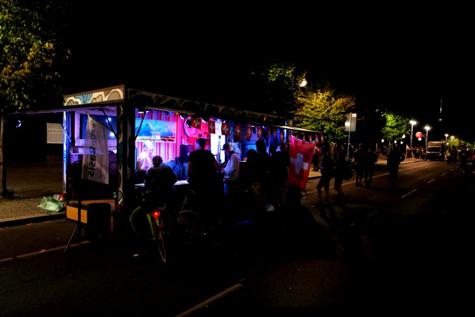Conspiracist protest Straße des 17 Juni Berlin 2020-08-29 12