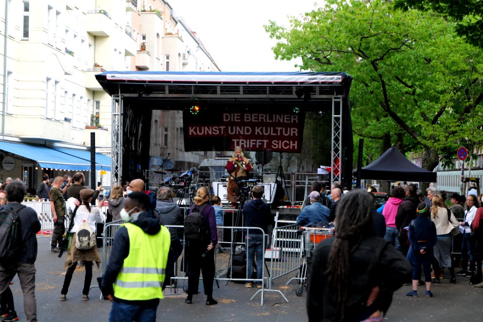 Conspiracist protest Revaler Straße Berlin 2021-05-21 19
