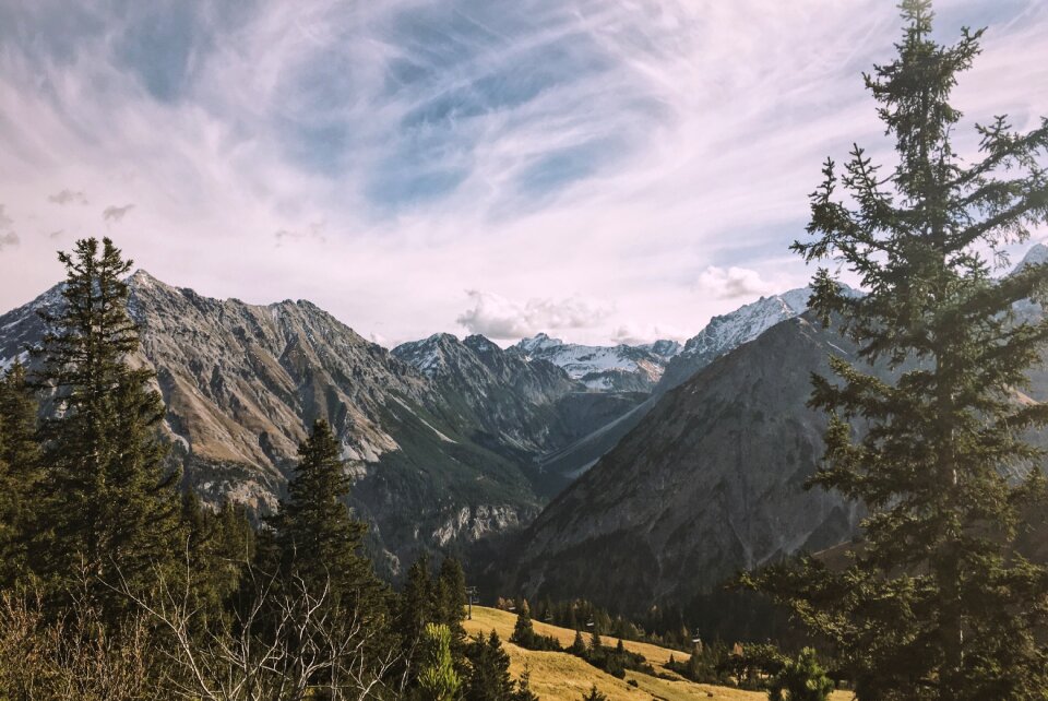 Crags peaks conifers photo