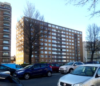 Coombe Lea, Grand Avenue, Hove (March 2020) (2)