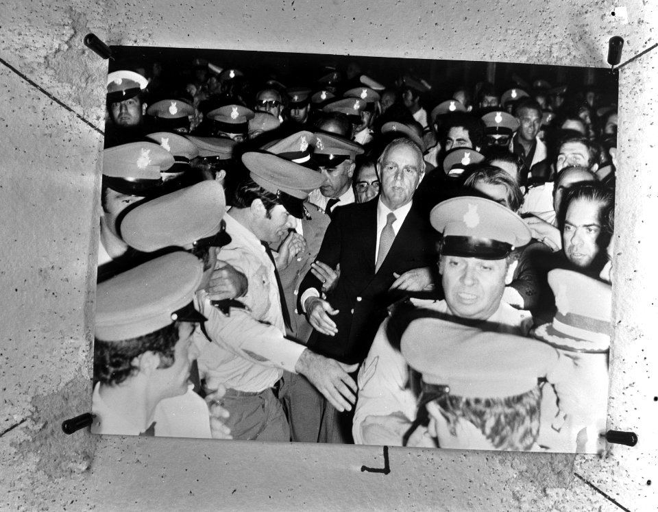 Constantin Karamanlis (nieuwe premier van Griekenland) uit Parijs in Athene Kar, Bestanddeelnr 927-3511