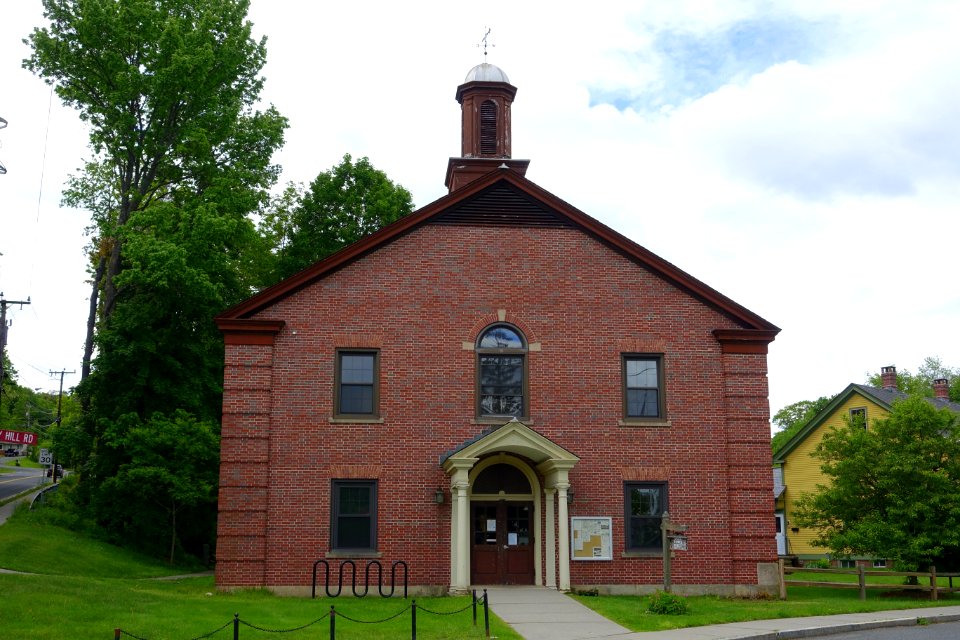 Conway Town Hall - Conway, Massachusetts - DSC06408